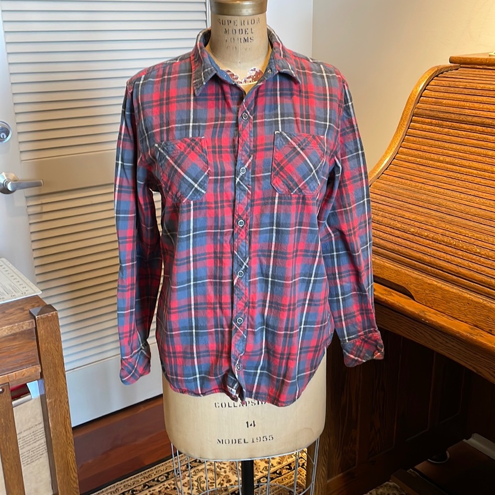 Pd&c red and black plaid flannel shirt
